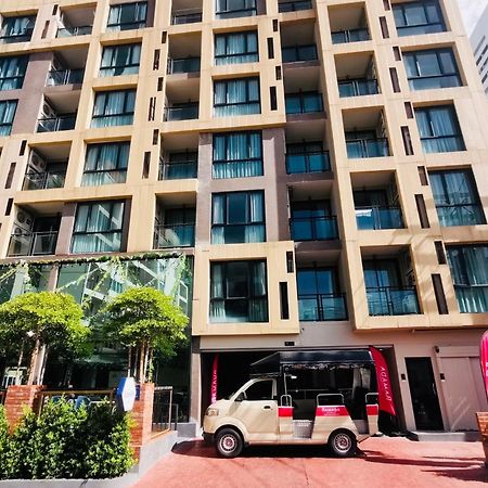 Ramada By Wyndham Bangkok Ten Ekamai Residences Εξωτερικό φωτογραφία