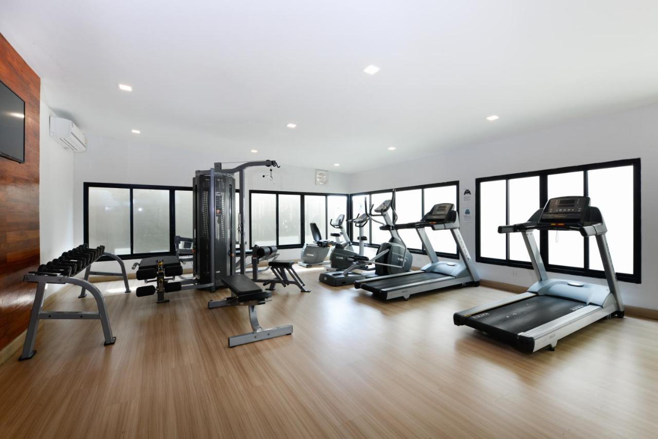 Ramada By Wyndham Bangkok Ten Ekamai Residences Εξωτερικό φωτογραφία