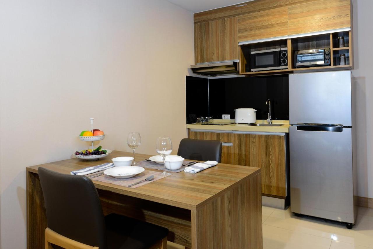 Ramada By Wyndham Bangkok Ten Ekamai Residences Εξωτερικό φωτογραφία