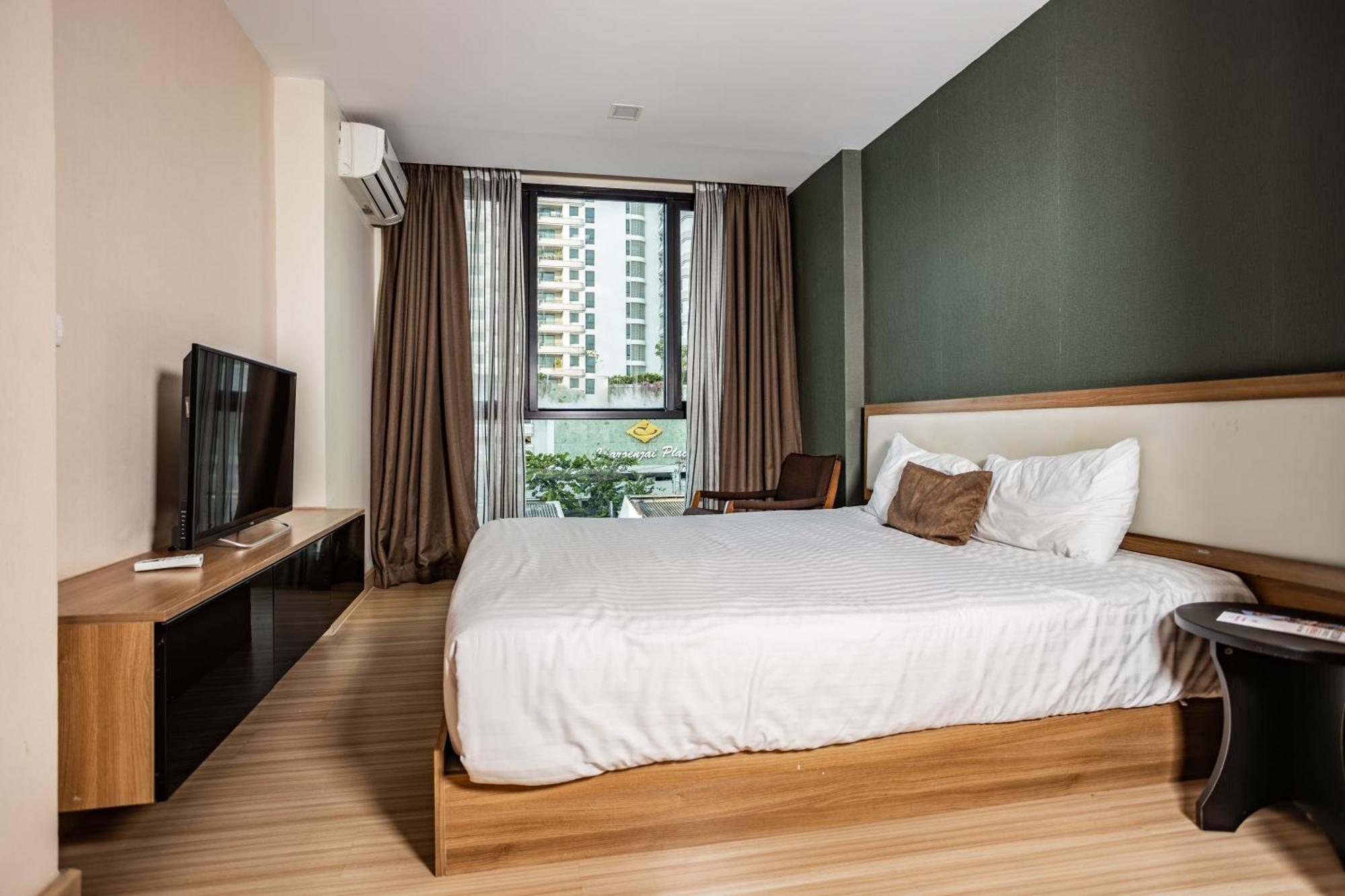 Ramada By Wyndham Bangkok Ten Ekamai Residences Εξωτερικό φωτογραφία