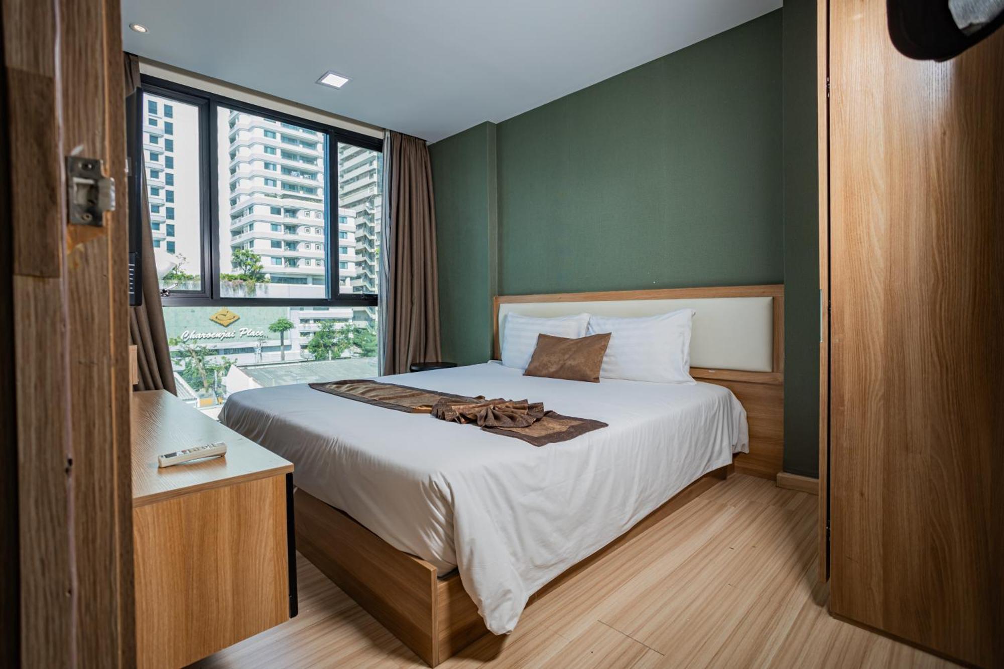 Ramada By Wyndham Bangkok Ten Ekamai Residences Εξωτερικό φωτογραφία