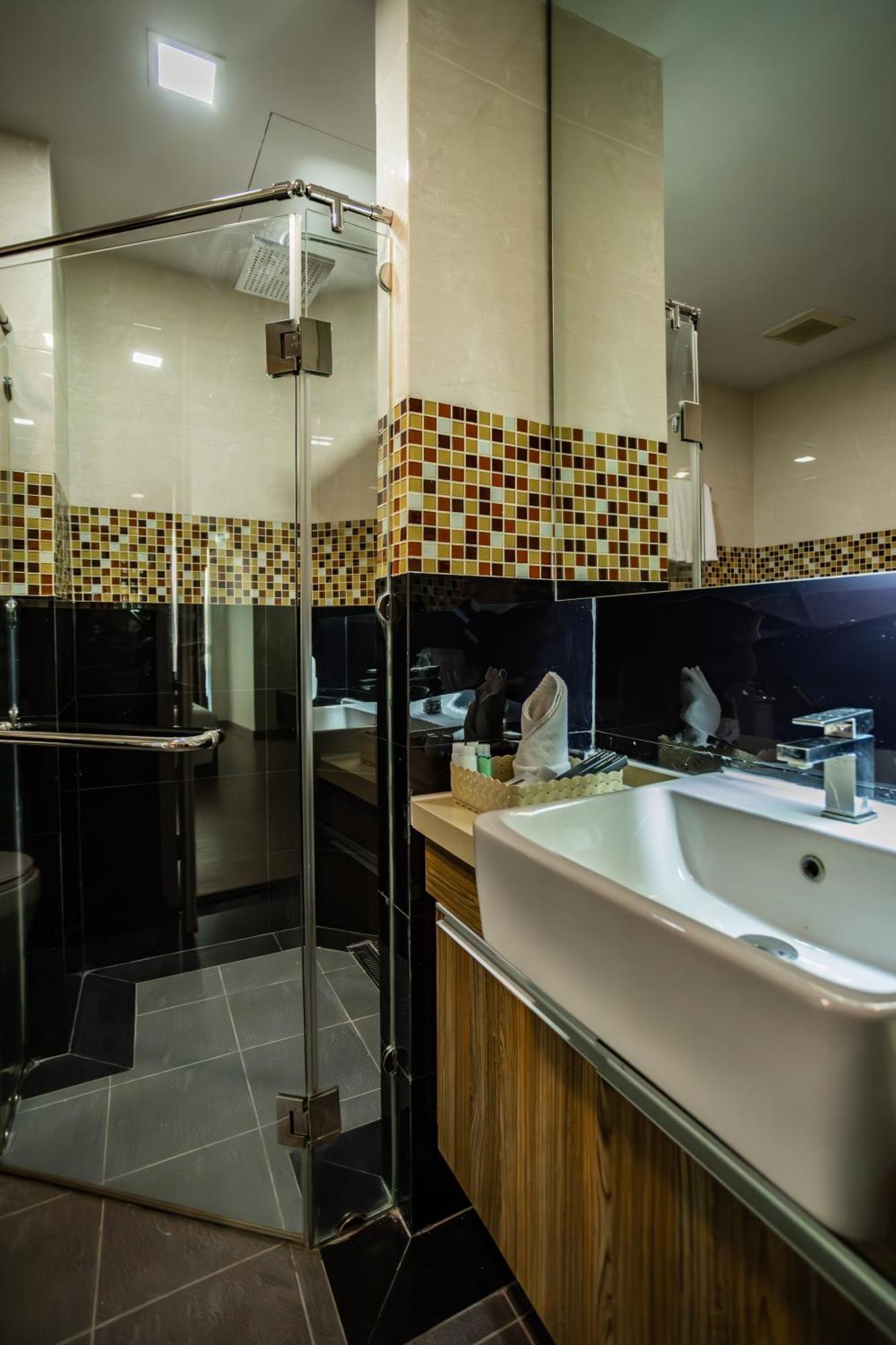 Ramada By Wyndham Bangkok Ten Ekamai Residences Εξωτερικό φωτογραφία